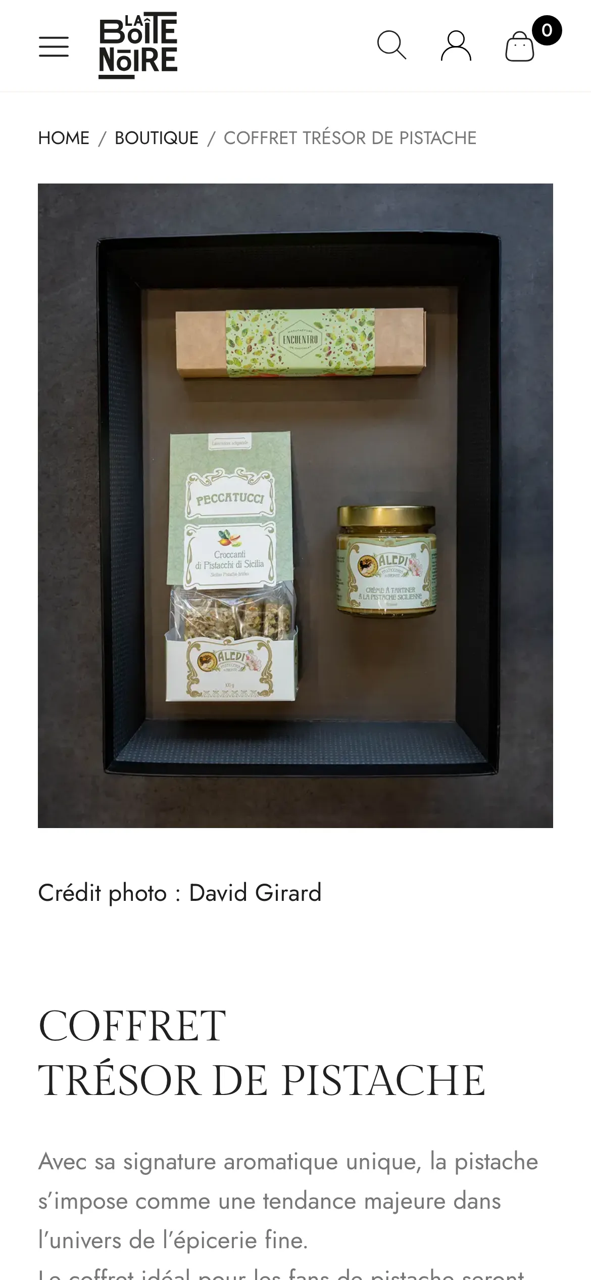 The Coffret Trésor de Pistache product page on a phone, showing the box photograph and title